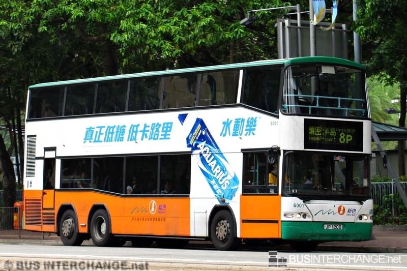 Neoplan Centroliner (6001 / JP1200 on Route 8P)