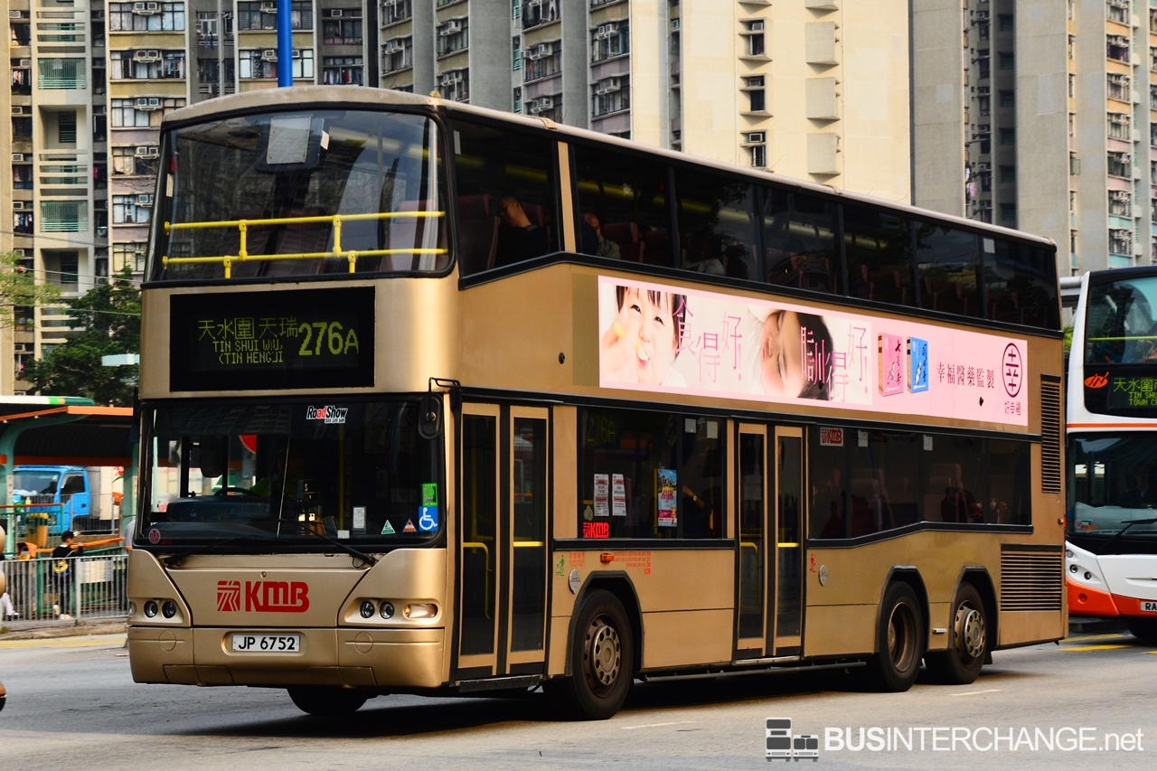 Neoplan Centroliner (AP 21 / JP6752 on Route 276A)