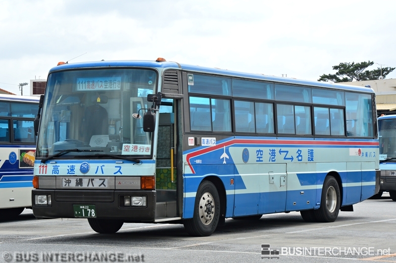 Mitsubishi Fuso Aero Bus (æ²–ç¸„ 22 ã  178)