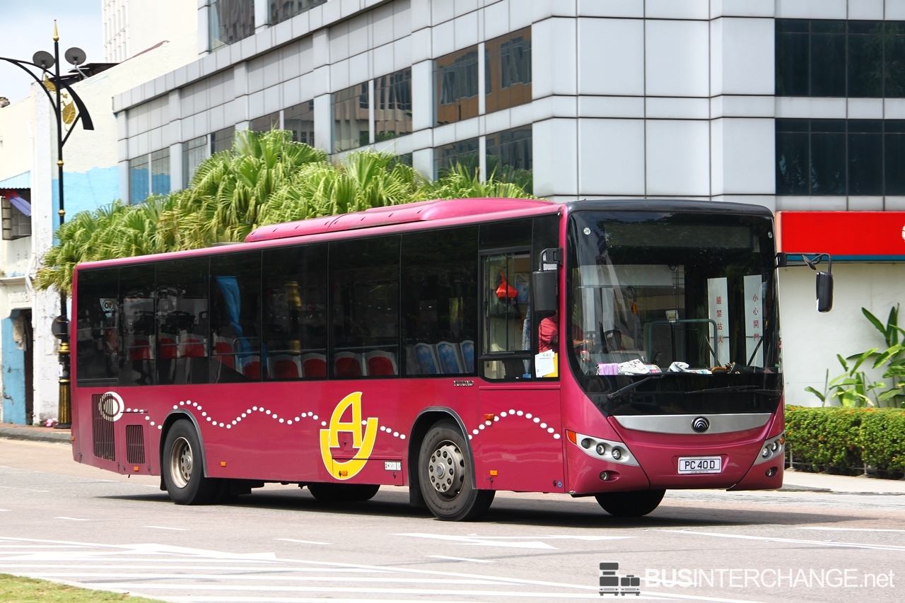 Yutong ZK6118HG (PC  40D)