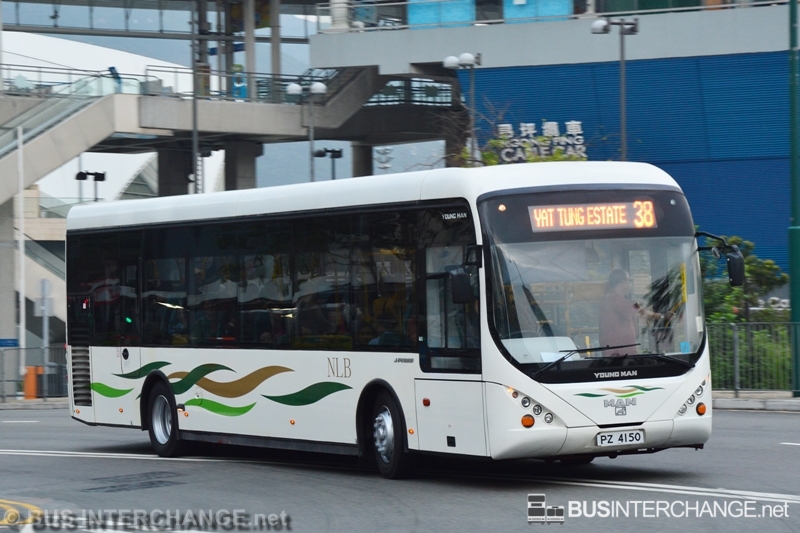 Youngman JNP6122GR (PZ4150 on Route 38)