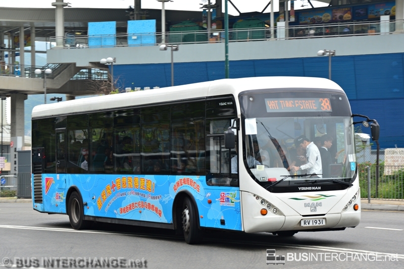 Youngman JNP6122GR (RV1931 on Route 38)