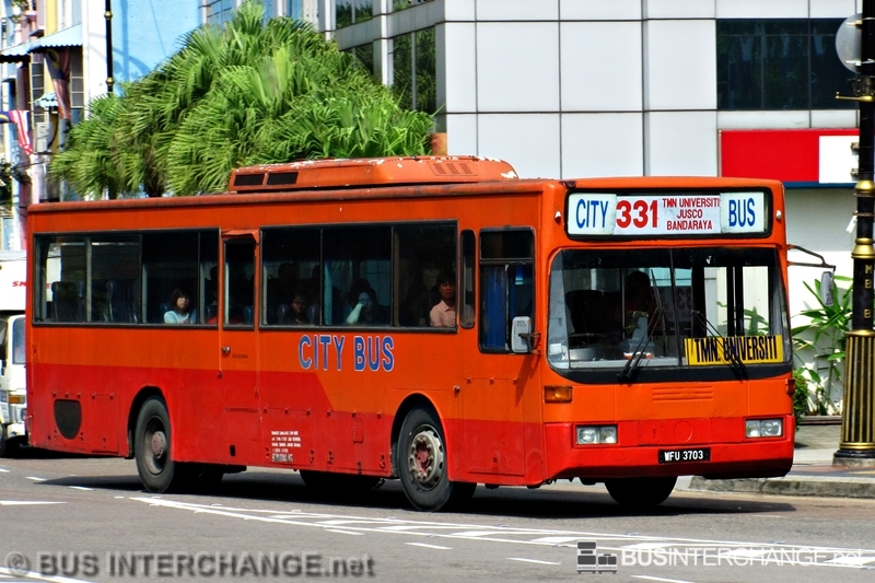 A Mercedes-Benz O405 (WFU3703) operating on City Bus bus service 331