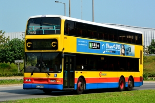 2235 / HV7692 on Route E22A