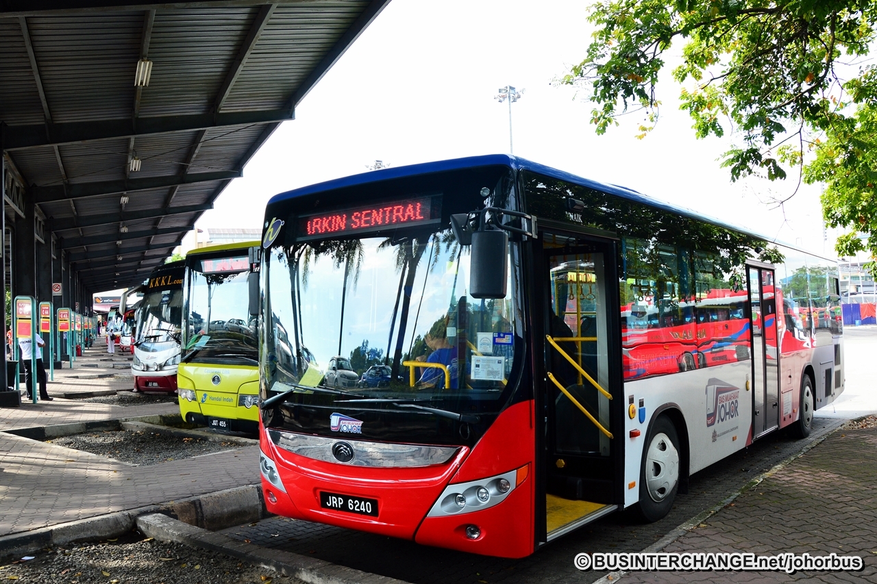 New Bas Muafakat Johor Low Entry Bus