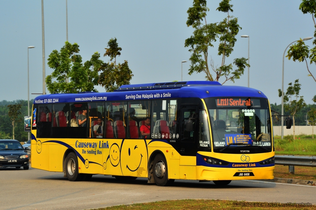 A Causeway Link LM1 bus.