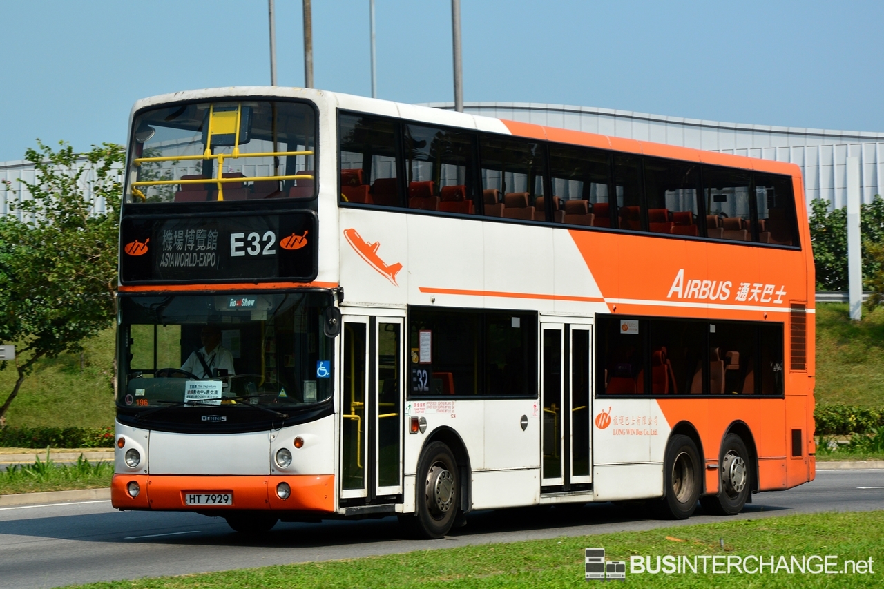 Dennis Trident III (196 / HT7929 on Route E32)