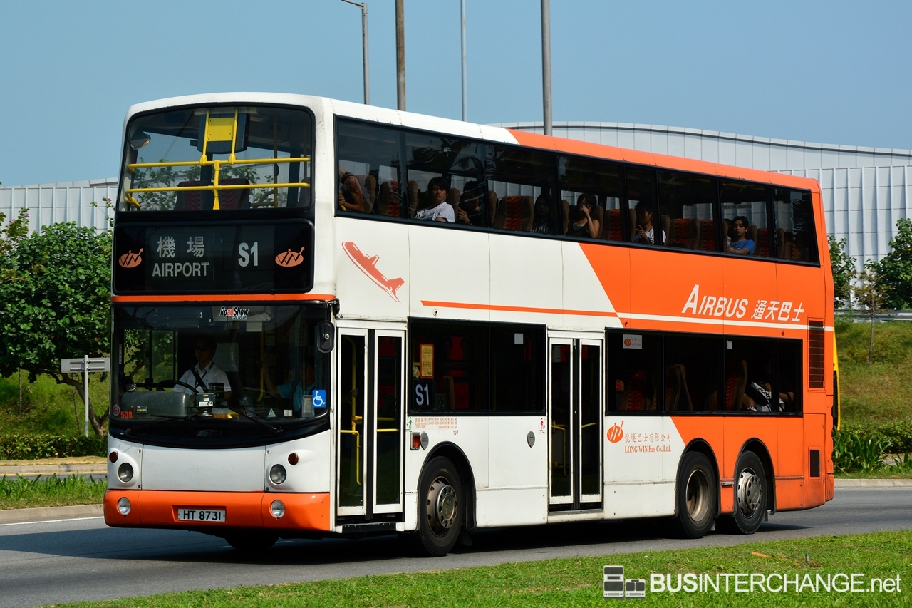 Dennis Trident III (508 / HT8731 on Route S1)