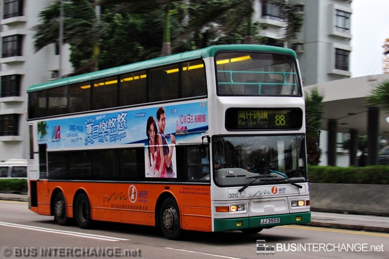 Dennis Trident III (3310 / JJ3505 on Route 88)