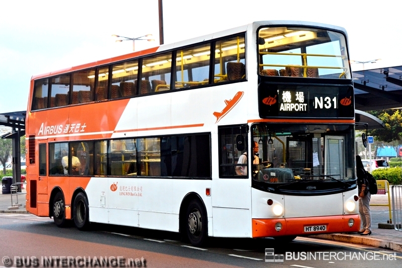 Dennis Trident III (509 / HT8940 on Route N31)