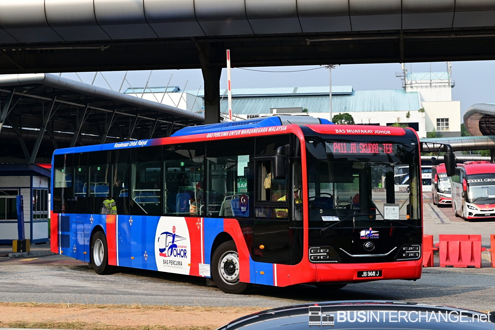 Yutong ZK6128HG (JB9441J - P411)