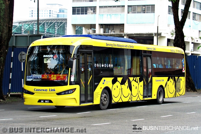 A Sksbus SA12-300 (JNC9857) operating on Causeway Link bus service 5B