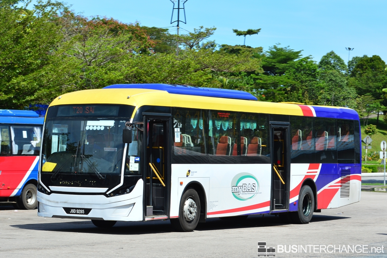 A Sksbus C6 (JSD9285) operating on Causeway Link bus service T20