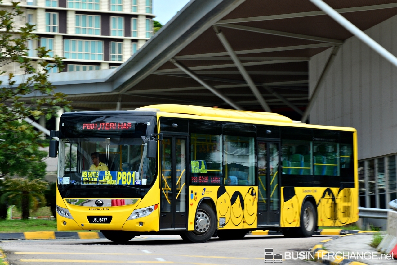 New Yutong ZK6126HG low entry bus operating as Causeway Link bus PB01 at Mall of Medini.