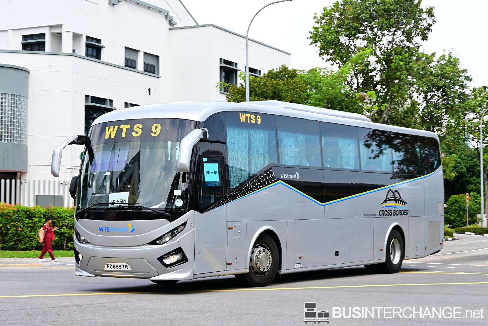The Scania K360IB with Sksbus e138i bodywork (PC6557R) is seen on WTS Travel Cross Border Bus Service WTS 9.