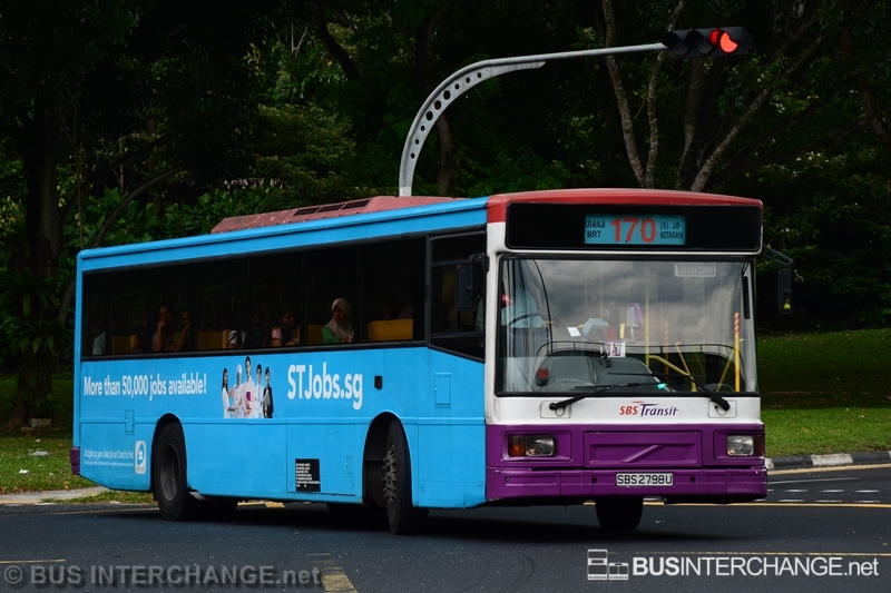 A Volvo B10M (Mark IV) (SBS2798U) operating on SBS Transit bus service 170X