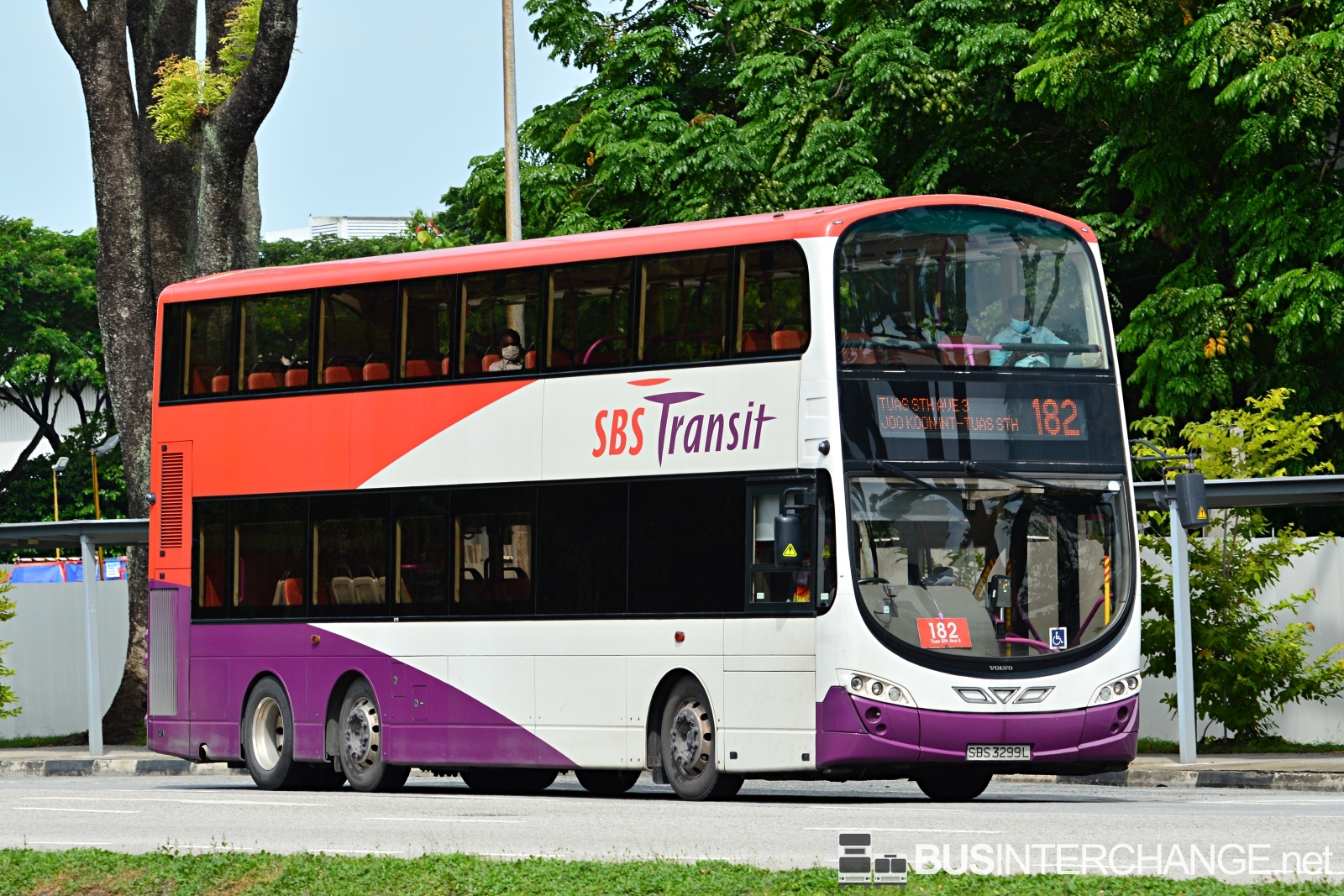 Volvo B9TL (SBS3299L - 182)