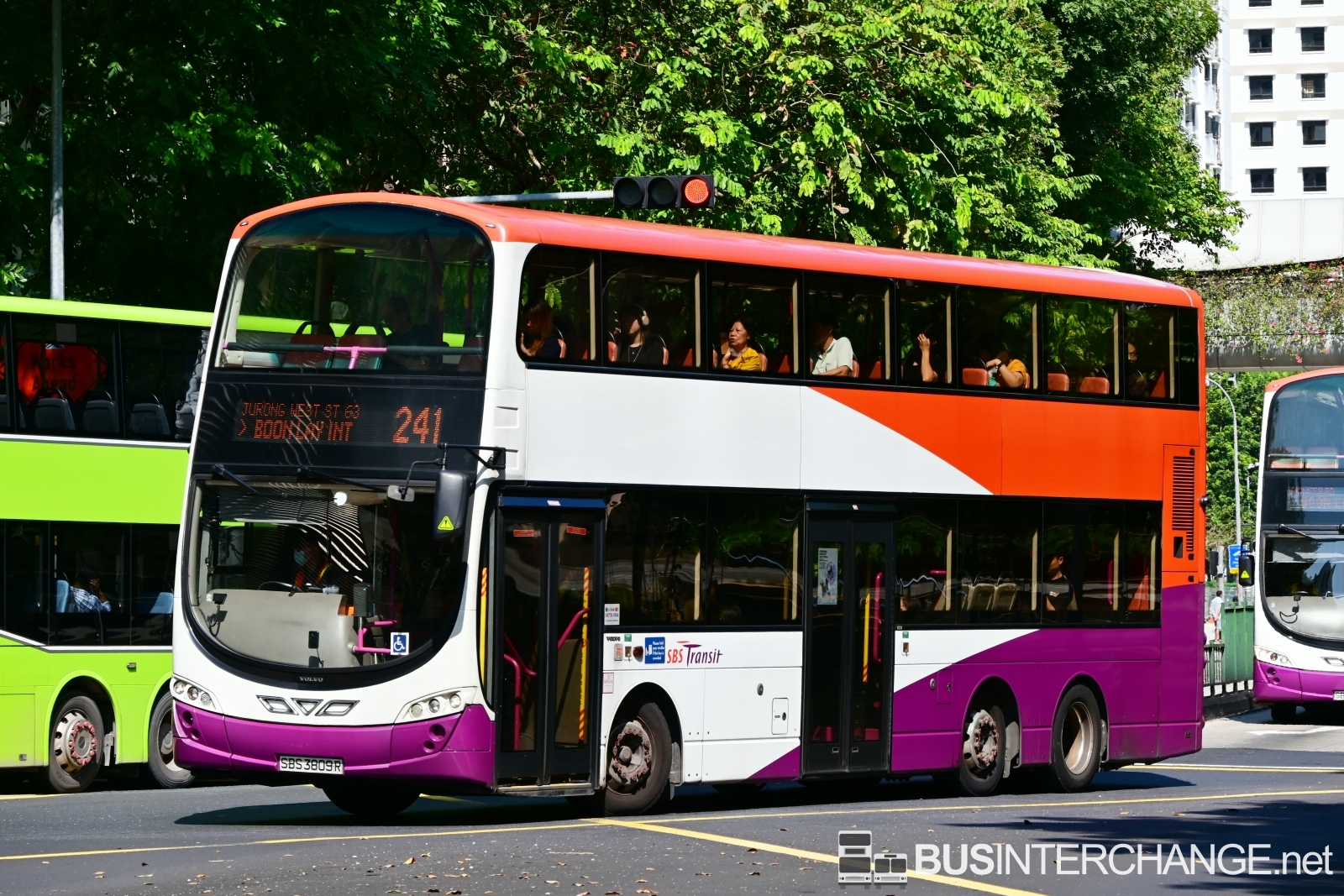 Volvo B9TL (SBS3809R - 241)