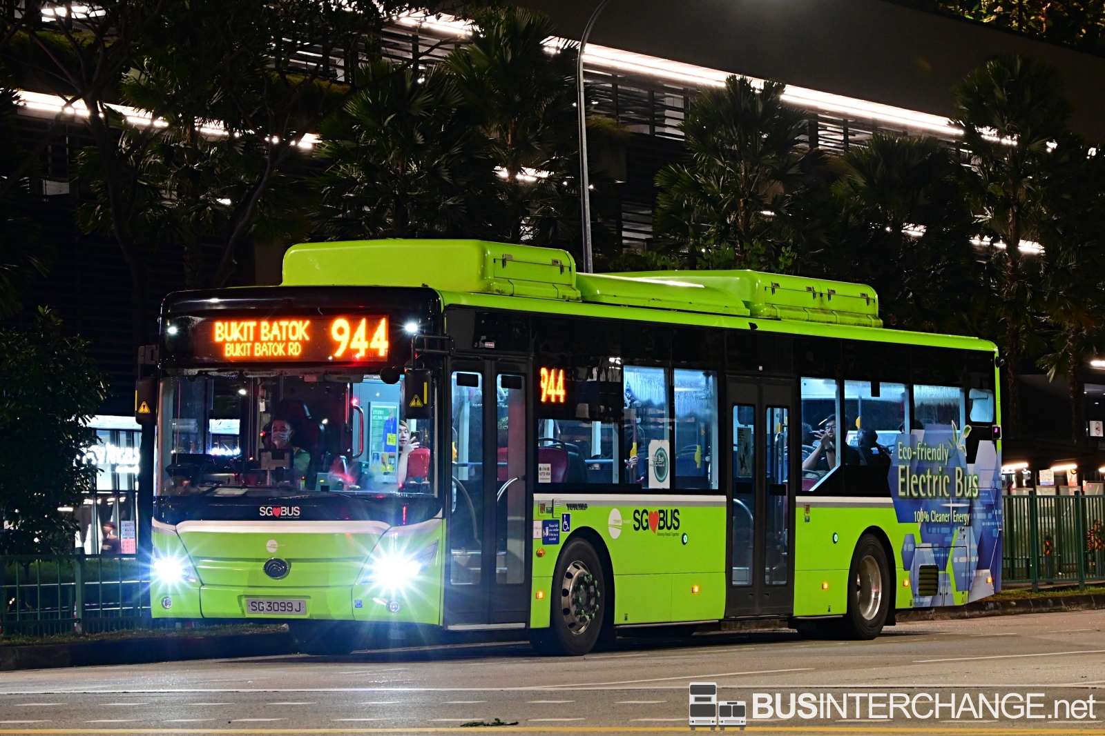 Yutong E12 (ZK6128BEVG) (SG3099J - 944)