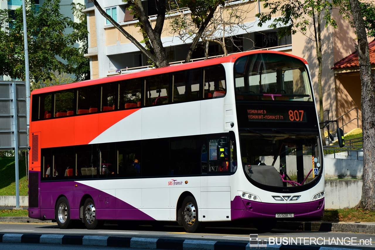 Volvo B9TL (SG5087E - 807)