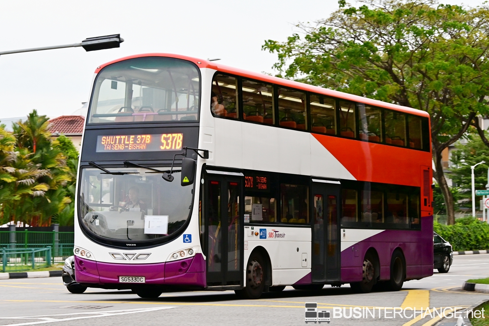 Volvo B9TL (SG5330C - Shuttle 37B)