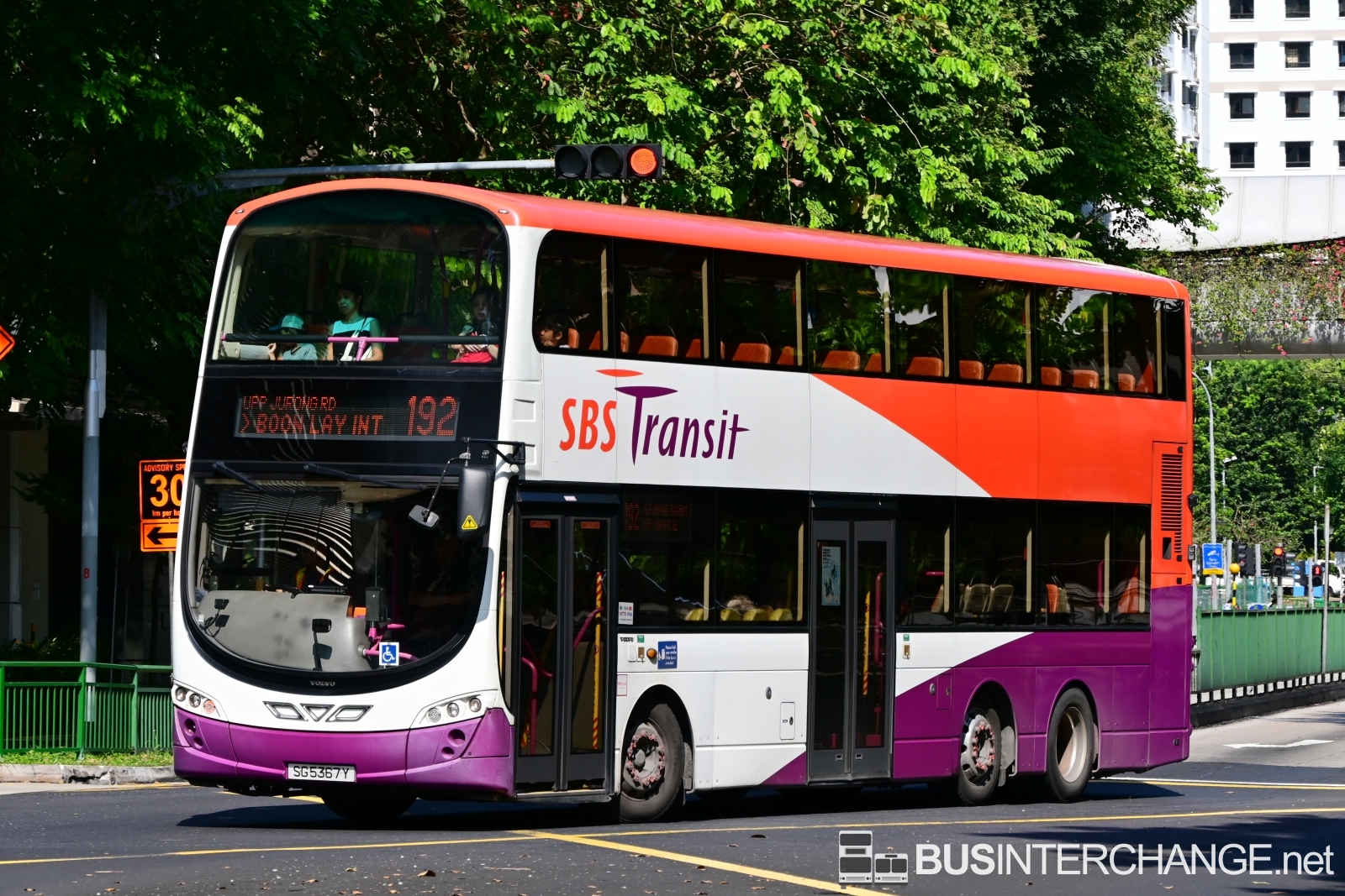 Volvo B9TL (SG5367Y - 192)