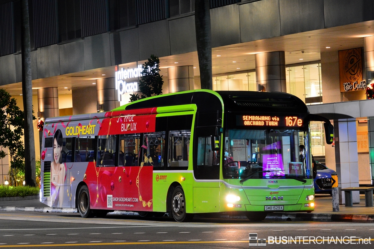 SMB1529X — A MAN NL323F (A22) (Gemilang) single-deck bus, pictured carrying a Goldheart advertisement, serving commuters on service 167e under current bus operator SMRT Buses in December 2020.