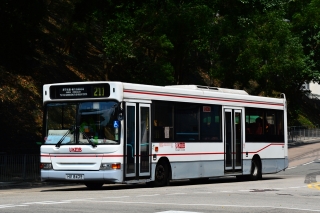 AA68 / HV8435 on Route 211