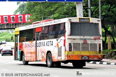 Bus 7 - S&S International Hino RK1JSKA (BFV7518)
