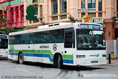 Bus 41 - Metrobus Nationwide Nissan Diesel JP251 (BHR8451)