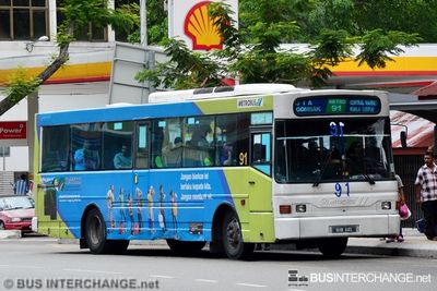 Bus 91 - Metrobus Nationwide Nissan Diesel JP251 (BHW 645)