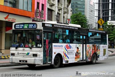 Bus 26 - Metrobus Nationwide Nissan Diesel JP251 (BHX 705)