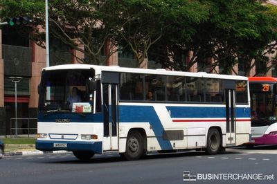 CB5935Z - Private Operator Isuzu LT133L