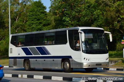 CB6680B - Private Operator Isuzu LT132P