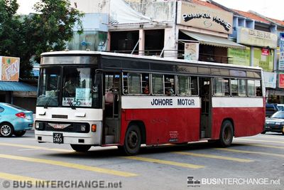 Bus 56 - Johore Motor Hino AK176K (JCJ3483)