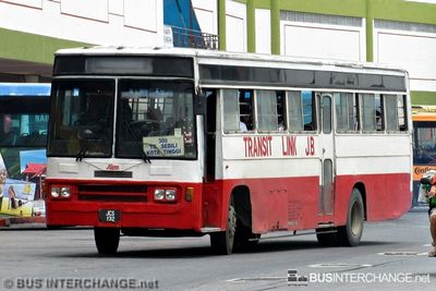 Bus 300 - Transit Link JB Hino AK176K (JCS 132)