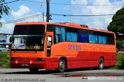 Bus 2 - Transit Link JB Nissan Diesel RB46S (JEX9548)