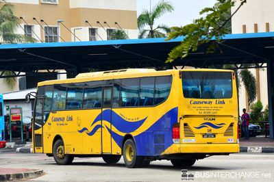 JGT2714 - Causeway Link MAN 18.310