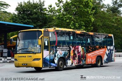Bus CW1 - Causeway Link MAN 18.310 (JHG1162)