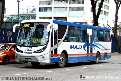 Bus 227 - Maju Hino AK1JRKA (JKT9540)