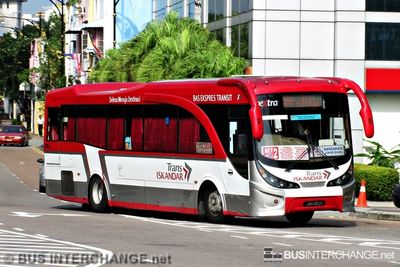 Bus 205 - Maju Hino AK1JRKA (JMH9521)