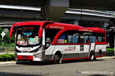 Bus 205 - Maju Hino AK1JRKA (JMH9523)