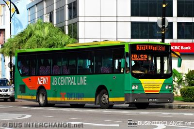 Bus 717 - JB Central Line Nissan Diesel JP251 (JMN4635)