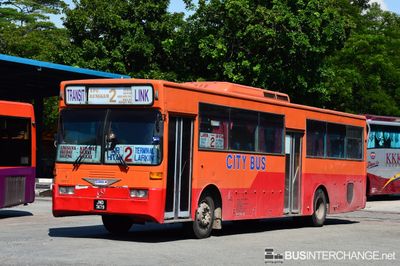 Bus 2 - Transit Link JB Mercedes-Benz OH1318 (JND7479)