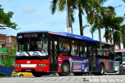 Bus P103 - Maju Higer KLQ6128G (JPX9230)
