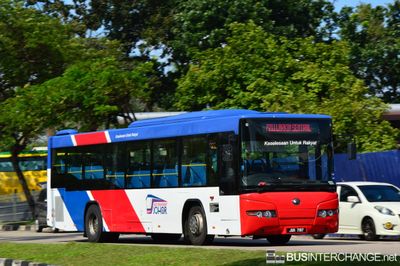 Bus P211 - Causeway Link Yutong ZK6118HG (JQR7187)