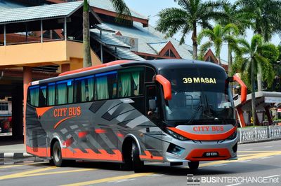 Bus 39 - Transit Link JB Nissan Diesel JP251S (JSB8329)