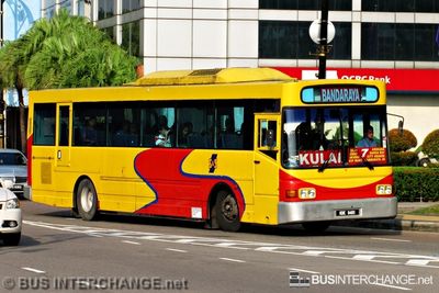 Bus 7 - S&S International Hino RK1JSKA (KBE8481)