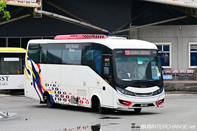 Bus T30 - BAS.MY Melaka Hino XZU720R (MDK9447)