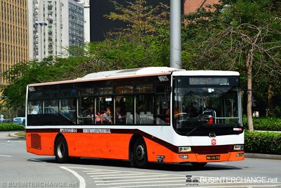 Bus 22 - TCM Wuzhoulong FDG6121 (MO-15-70)